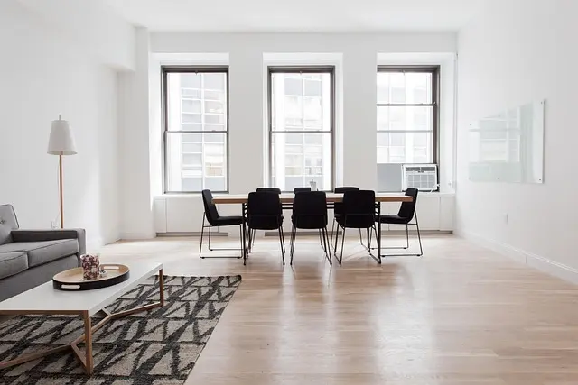 10 Ways to Refresh Your Home Decor with Bold Colors
