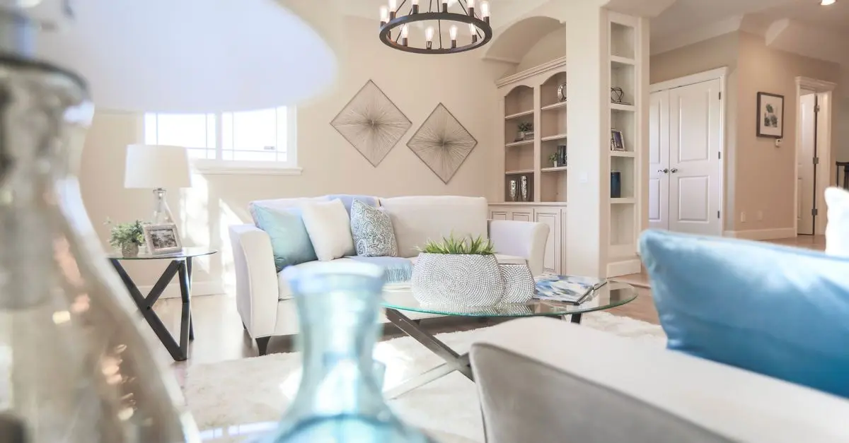 How to Create a Modern Yet Timeless Living Room Design