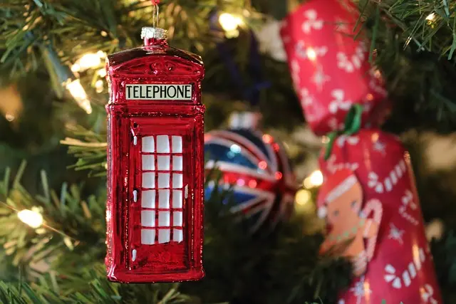 10 Tips for Styling Your Home with Seasonal Decor