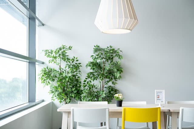 How to Blend Modern and Vintage Decor for a Unique Home Style