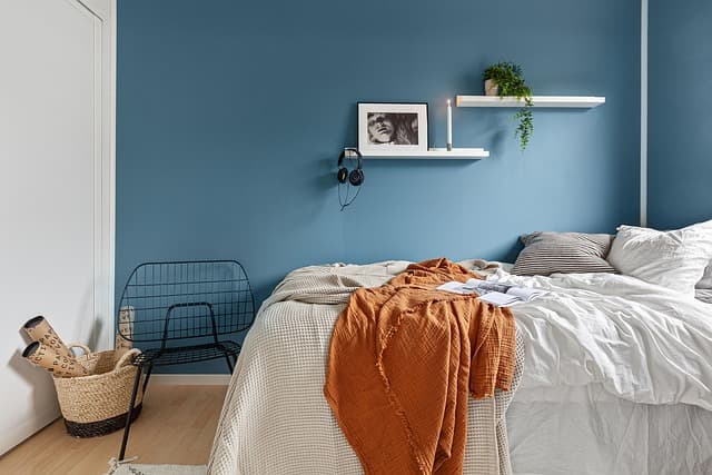 10 Essential Tips for Designing a Cozy Bedroom Retreat